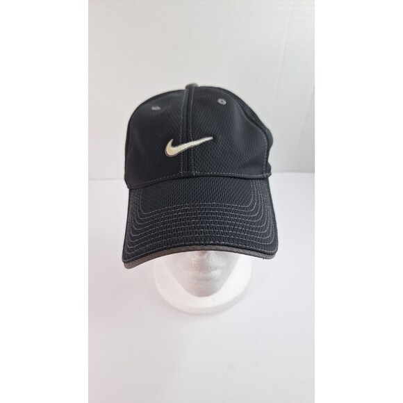 Vintage NIKE Black Baseball Cap Center Swoosh Adjustable Mesh Streetwear Sports - Picture 1 of 10